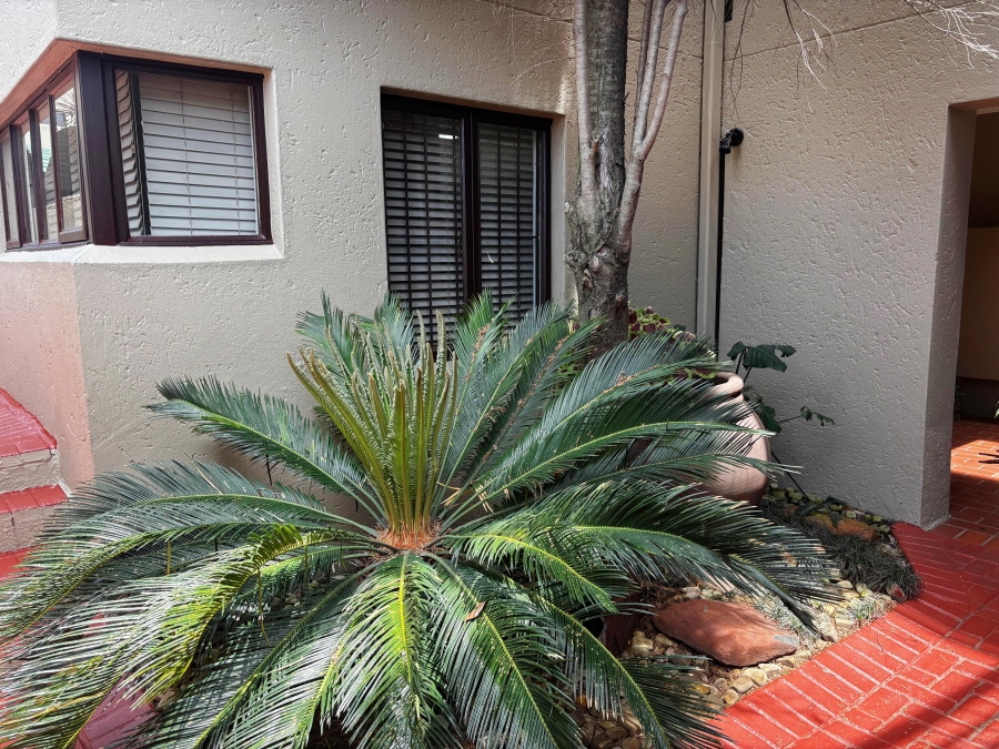 1 Bedroom Property for Sale in Morningside Gauteng