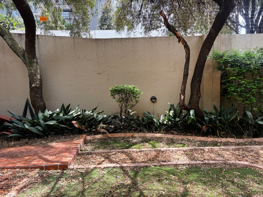 1 Bedroom Property for Sale in Morningside Gauteng