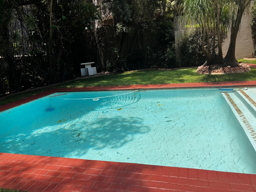 1 Bedroom Property for Sale in Morningside Gauteng