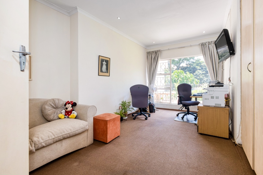 8 Bedroom Property for Sale in Lyndhurst Gauteng