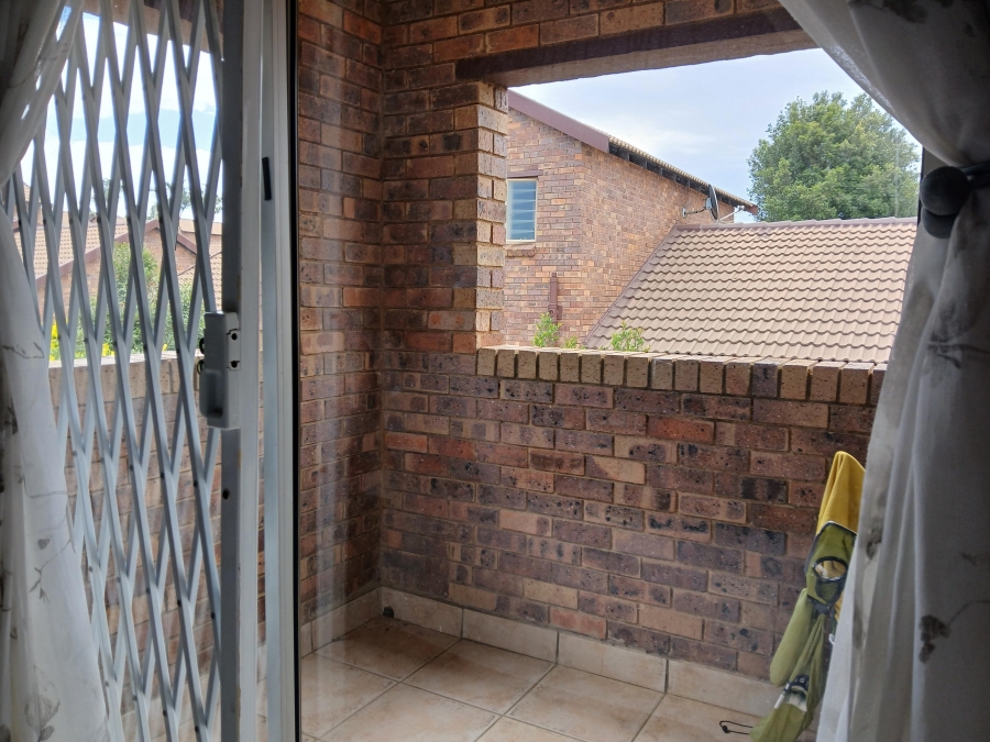 To Let 3 Bedroom Property for Rent in Sundowner Gauteng
