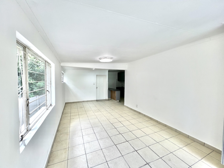 To Let 1 Bedroom Property for Rent in Vorna Valley Gauteng