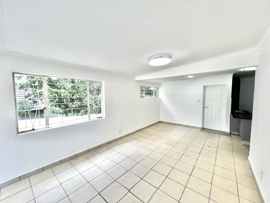 To Let 1 Bedroom Property for Rent in Vorna Valley Gauteng