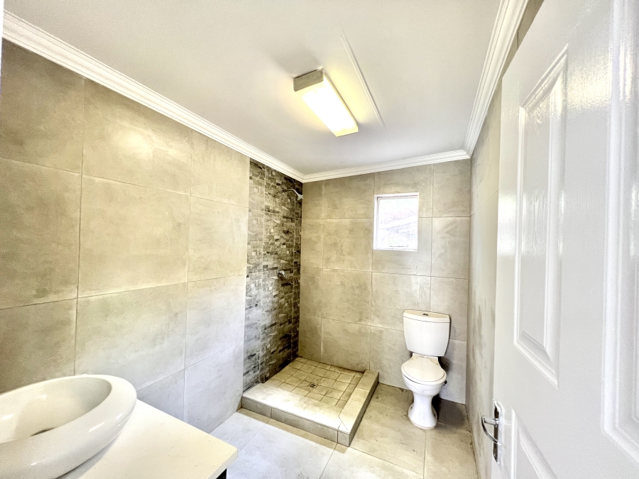 To Let 1 Bedroom Property for Rent in Vorna Valley Gauteng