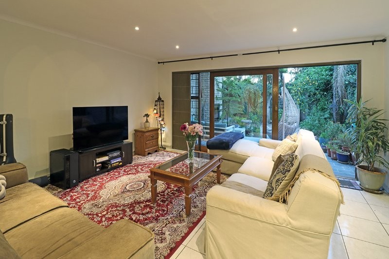 3 Bedroom Property for Sale in Bryanston Gauteng