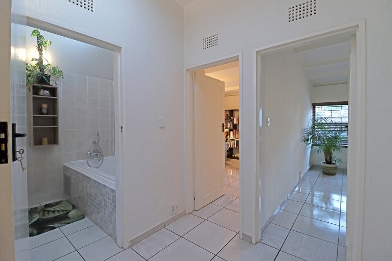 3 Bedroom Property for Sale in Bryanston Gauteng