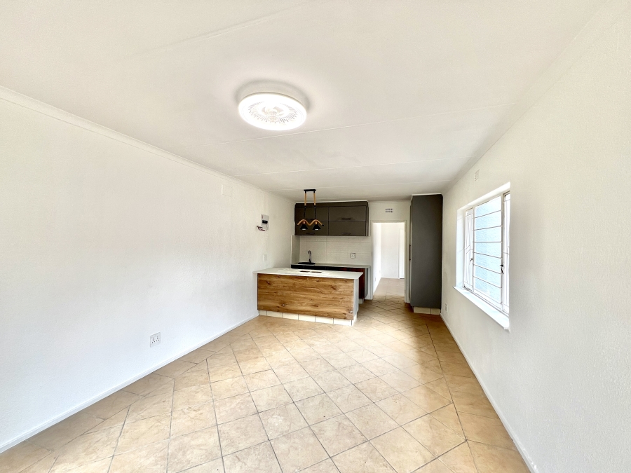 To Let 1 Bedroom Property for Rent in Vorna Valley Gauteng