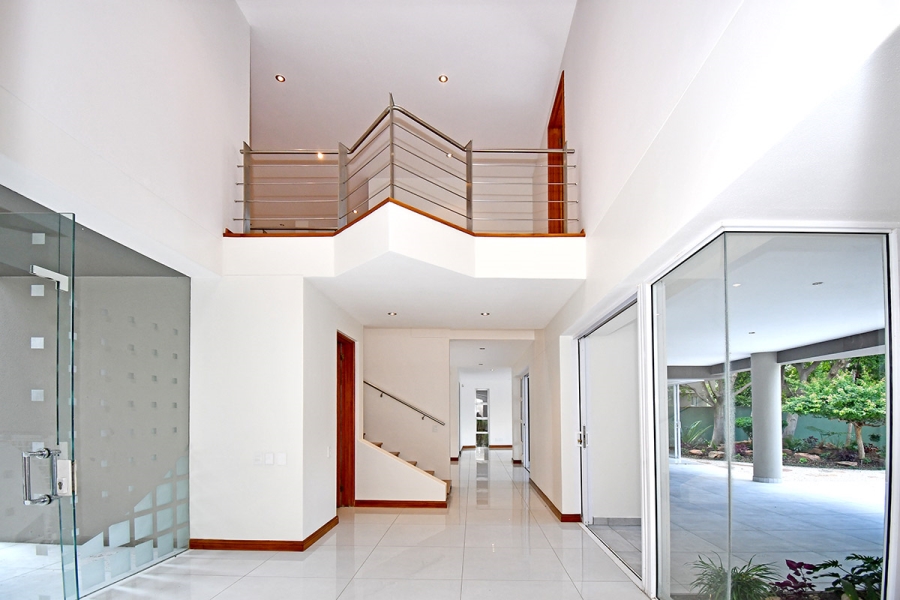 5 Bedroom Property for Sale in Hurlingham Gauteng