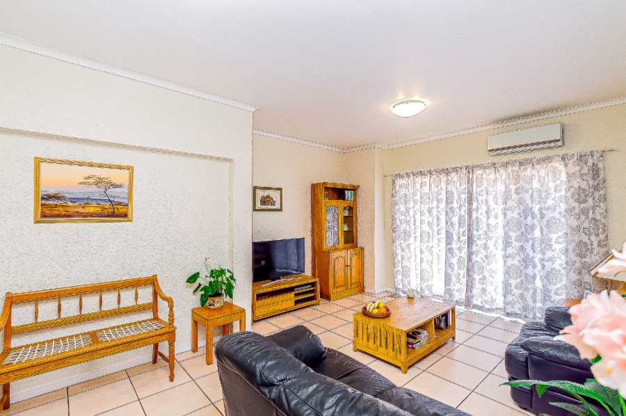 2 Bedroom Property for Sale in Hyde Park Gauteng