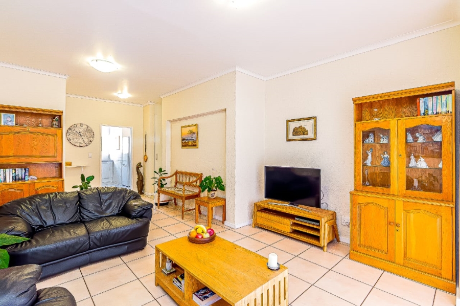 2 Bedroom Property for Sale in Hyde Park Gauteng