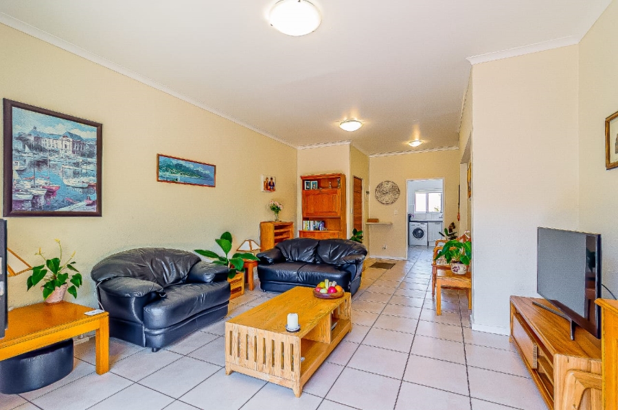 2 Bedroom Property for Sale in Hyde Park Gauteng