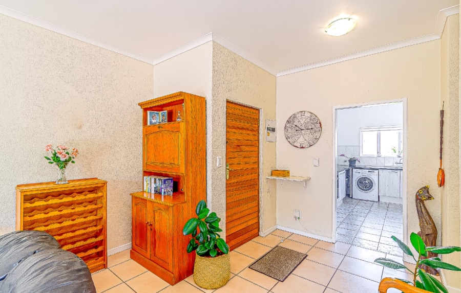 2 Bedroom Property for Sale in Hyde Park Gauteng