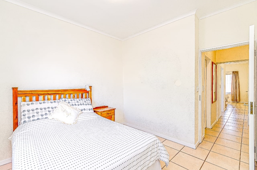 2 Bedroom Property for Sale in Hyde Park Gauteng