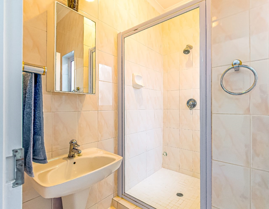 2 Bedroom Property for Sale in Hyde Park Gauteng