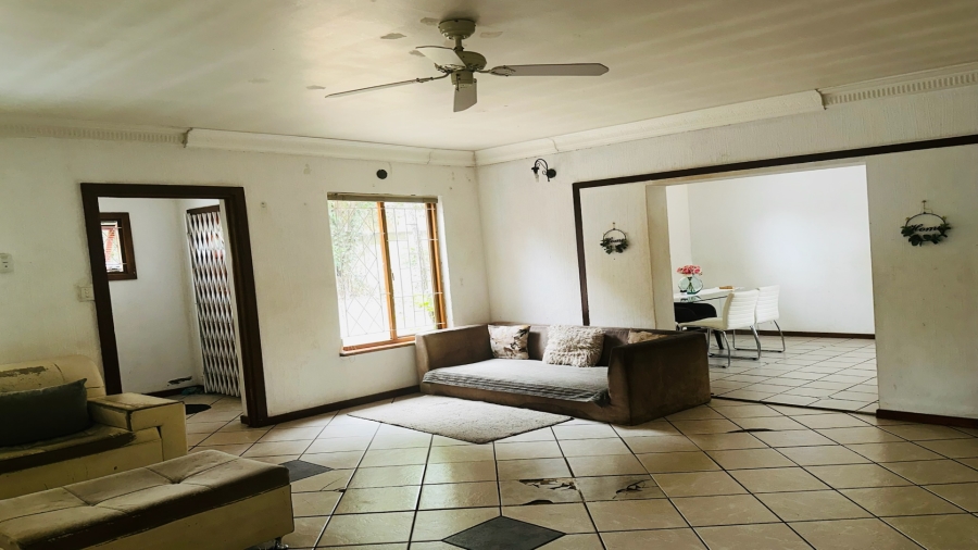 3 Bedroom Property for Sale in Noordwyk Gauteng