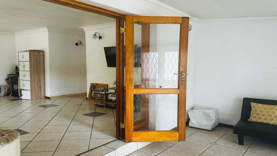 3 Bedroom Property for Sale in Noordwyk Gauteng