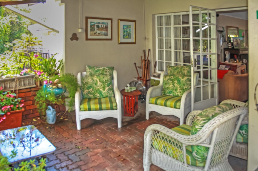 2 Bedroom Property for Sale in Magaliessig Gauteng