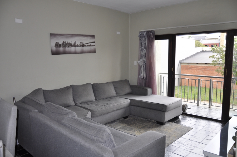 2 Bedroom Property for Sale in Noordwyk Gauteng