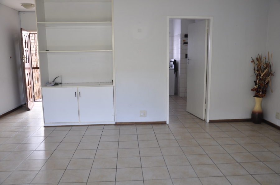 To Let 3 Bedroom Property for Rent in Halfway Gardens Gauteng