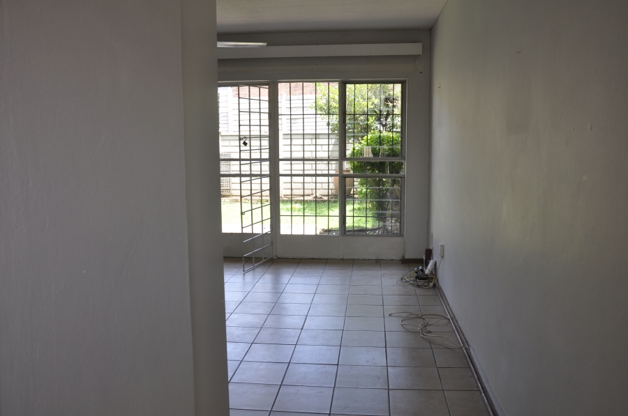 To Let 3 Bedroom Property for Rent in Halfway Gardens Gauteng