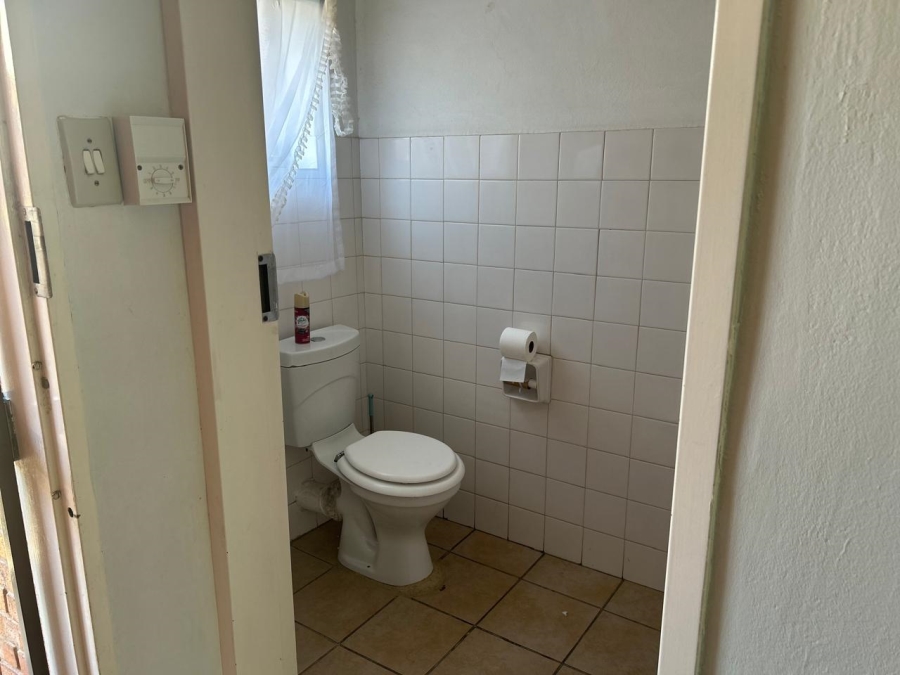To Let 3 Bedroom Property for Rent in Halfway Gardens Gauteng