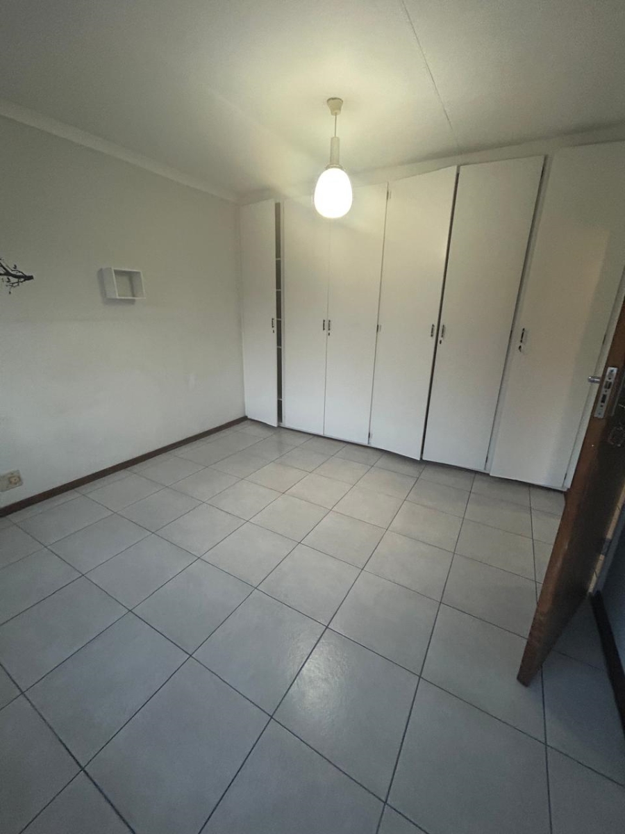 To Let 3 Bedroom Property for Rent in Halfway Gardens Gauteng