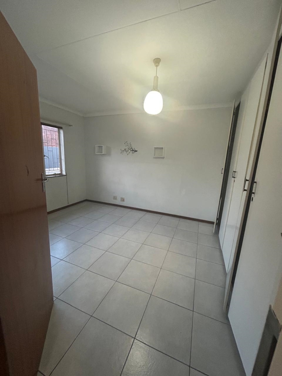To Let 3 Bedroom Property for Rent in Halfway Gardens Gauteng