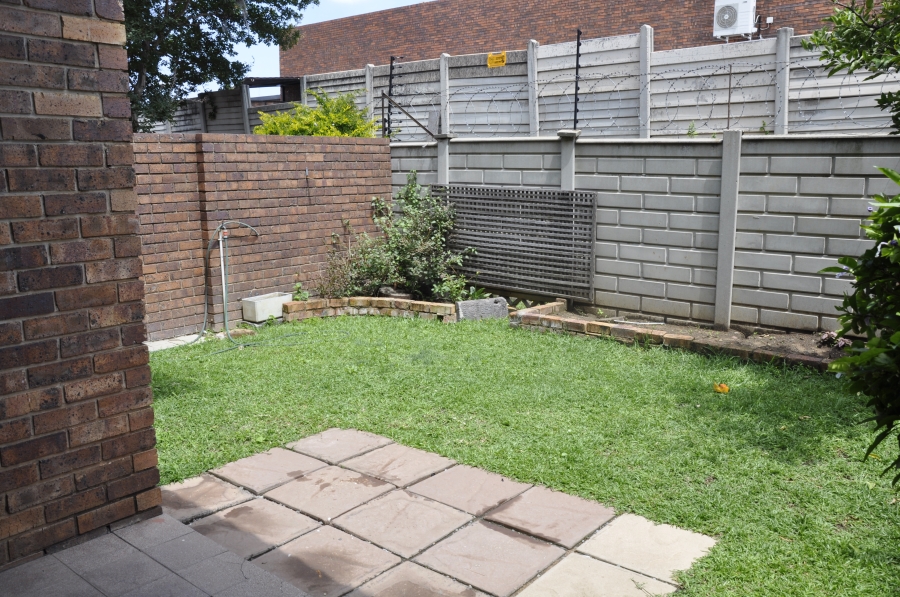 To Let 3 Bedroom Property for Rent in Halfway Gardens Gauteng