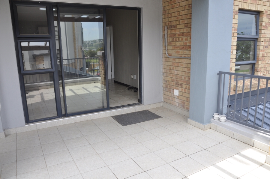 2 Bedroom Property for Sale in Barbeque Downs Gauteng