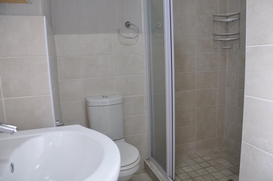 2 Bedroom Property for Sale in Barbeque Downs Gauteng