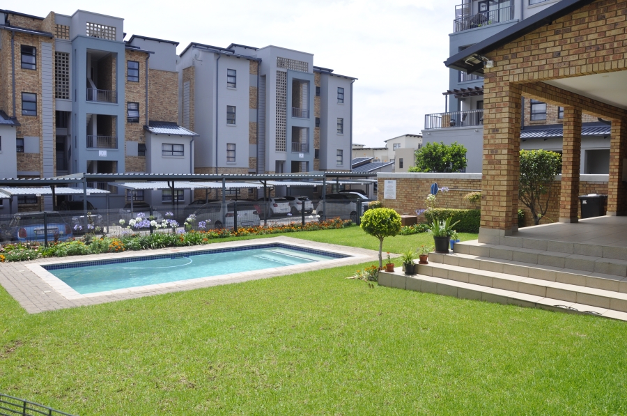 2 Bedroom Property for Sale in Barbeque Downs Gauteng