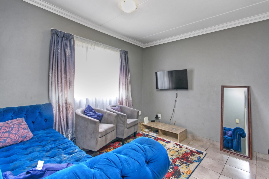 2 Bedroom Property for Sale in Noordwyk Gauteng
