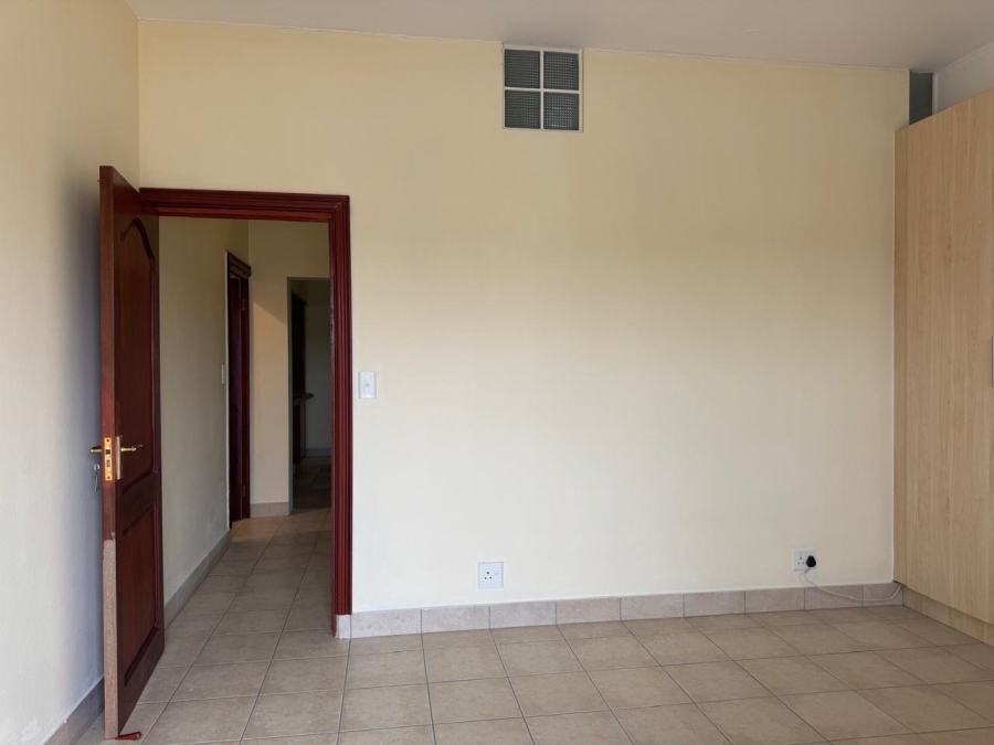 To Let 2 Bedroom Property for Rent in Bassonia Gauteng