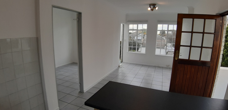 To Let 1 Bedroom Property for Rent in Magaliessig Gauteng
