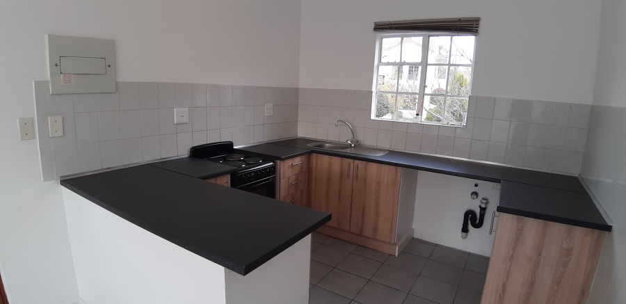 To Let 1 Bedroom Property for Rent in Magaliessig Gauteng