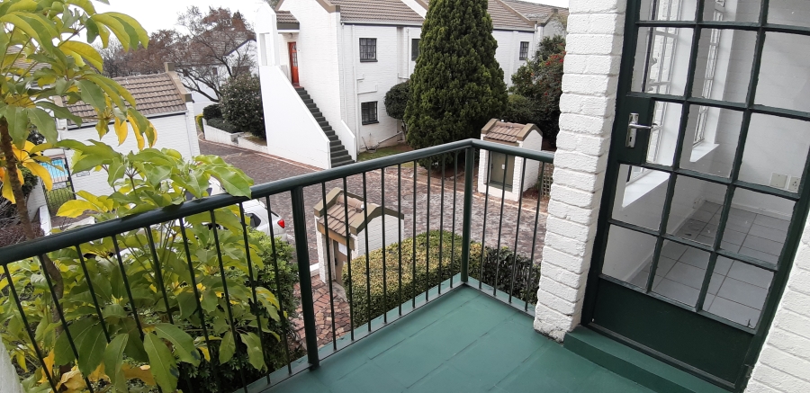 To Let 1 Bedroom Property for Rent in Magaliessig Gauteng