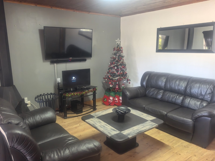 3 Bedroom Property for Sale in Witpoortjie Gauteng