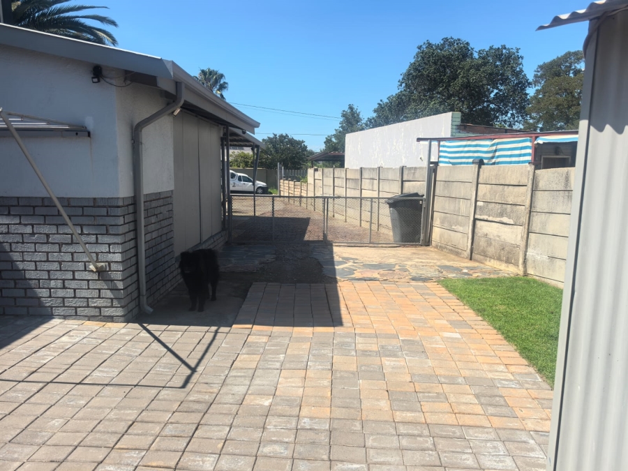 3 Bedroom Property for Sale in Witpoortjie Gauteng