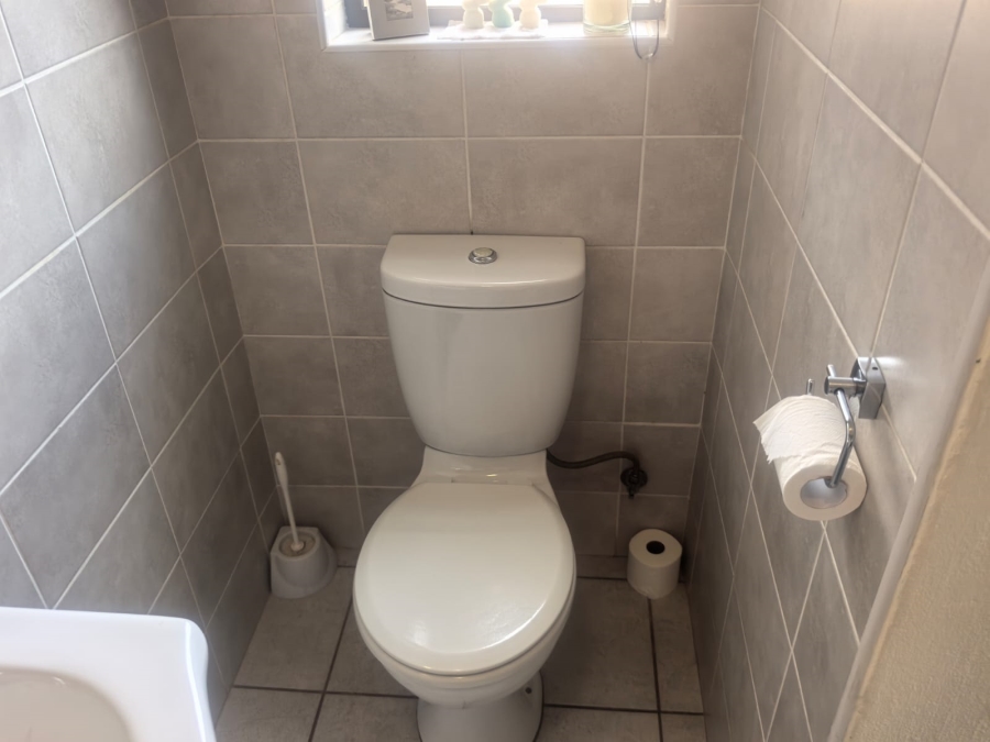 3 Bedroom Property for Sale in Helderkruin Gauteng