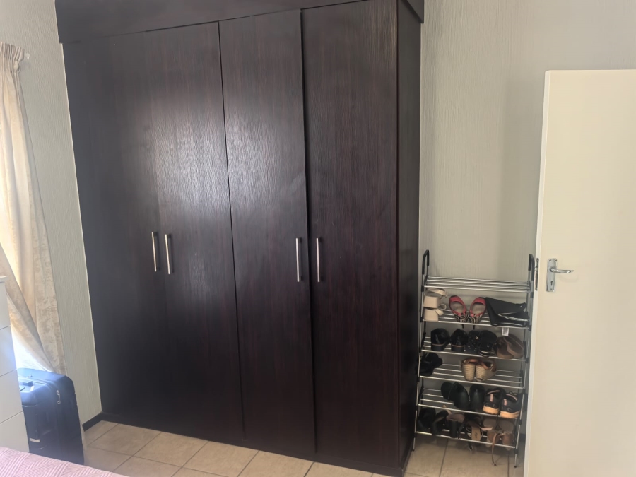 3 Bedroom Property for Sale in Helderkruin Gauteng