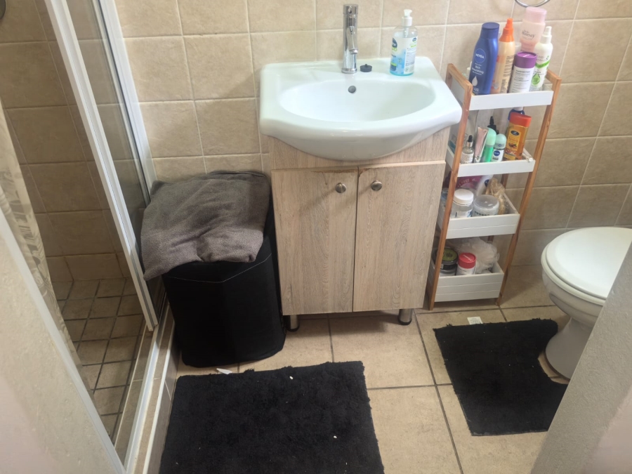 3 Bedroom Property for Sale in Helderkruin Gauteng