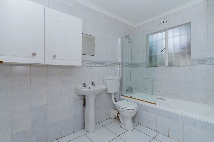 3 Bedroom Property for Sale in Eden Glen Gauteng