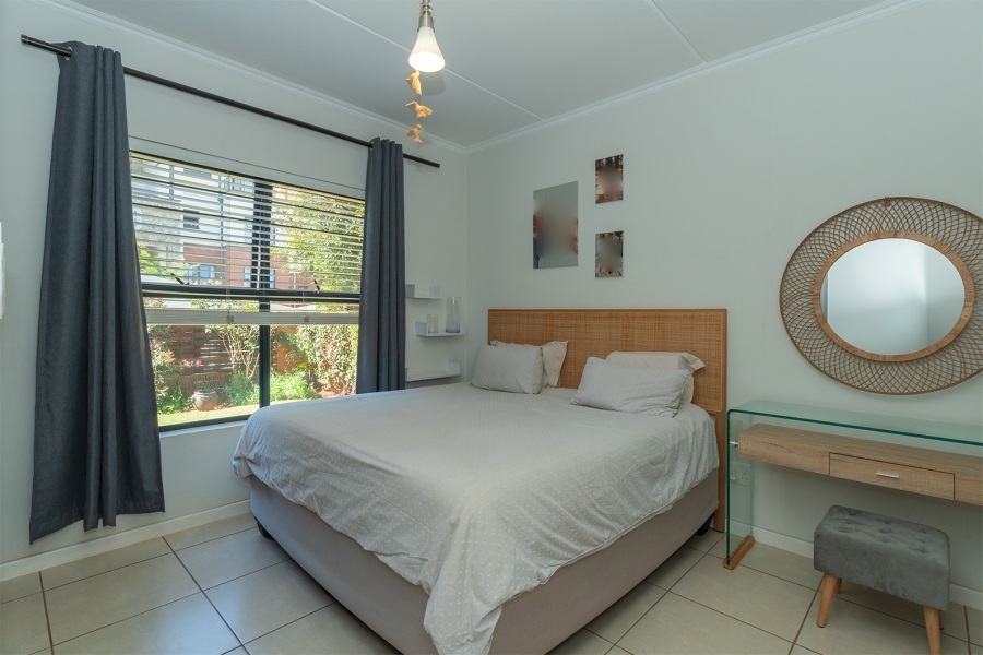 3 Bedroom Property for Sale in Greenstone Crest Gauteng