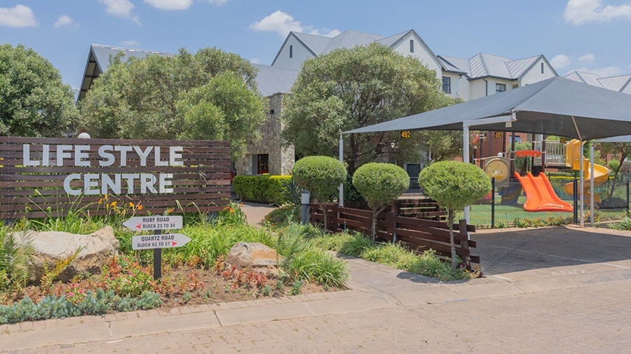 3 Bedroom Property for Sale in Greenstone Crest Gauteng