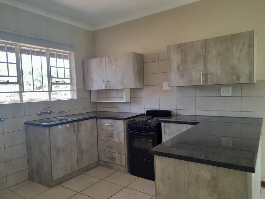 2 Bedroom Property for Sale in Norton Park Gauteng