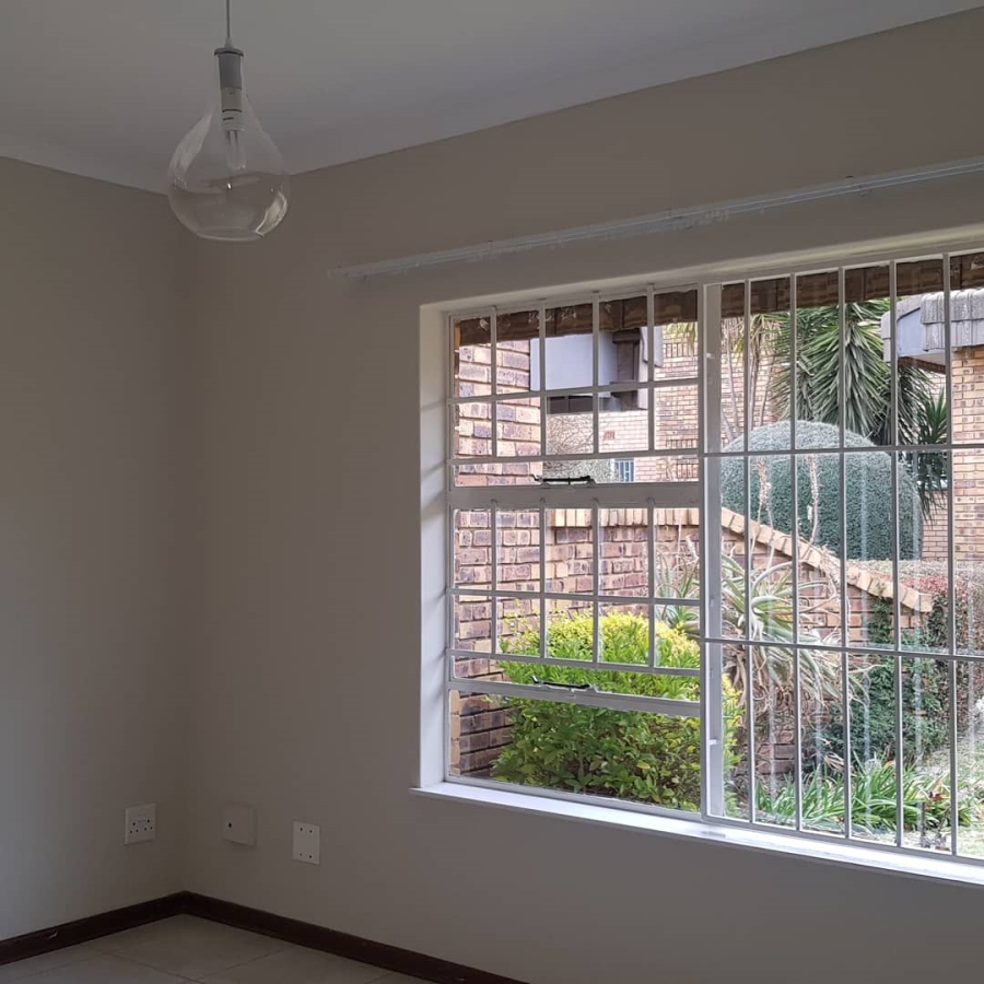 2 Bedroom Property for Sale in Norton Park Gauteng