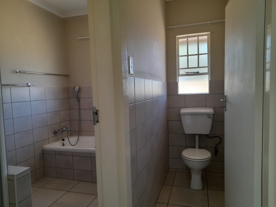 2 Bedroom Property for Sale in Norton Park Gauteng