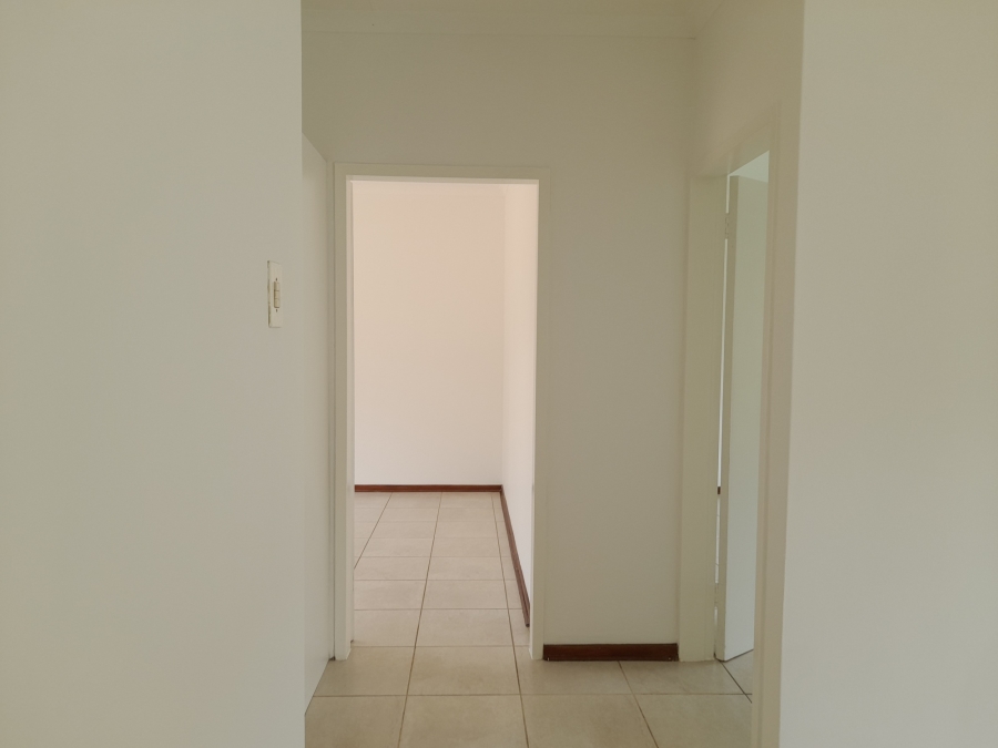 2 Bedroom Property for Sale in Norton Park Gauteng