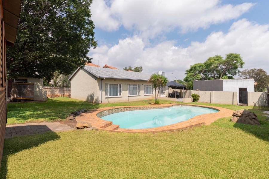 3 Bedroom Property for Sale in Eastleigh Gauteng