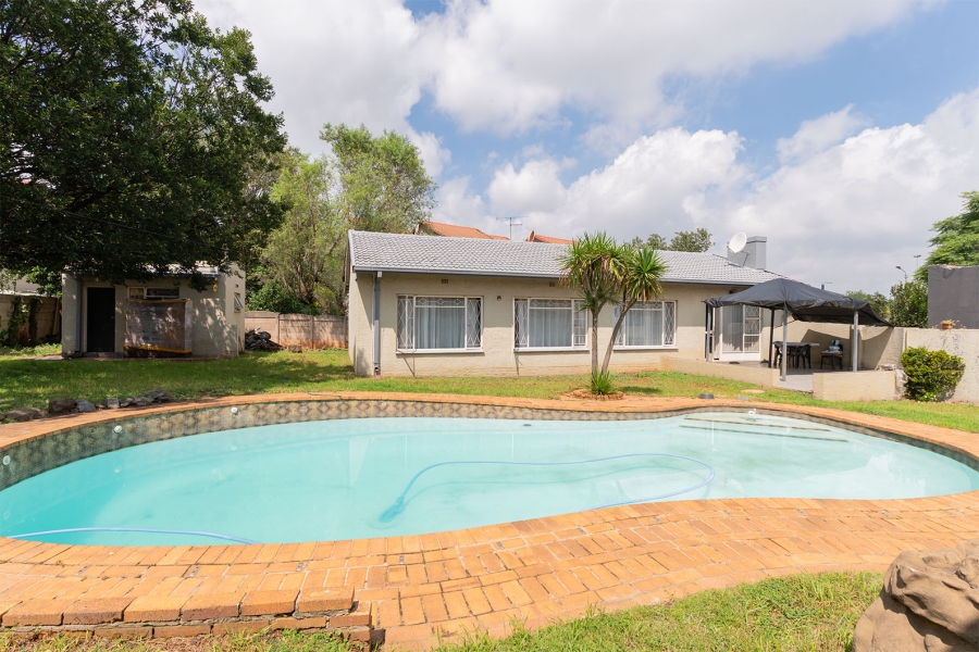 3 Bedroom Property for Sale in Eastleigh Gauteng